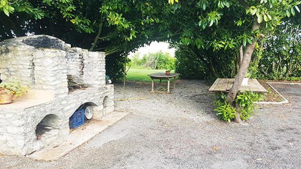 Maison Calme Et Paisible La Faye  Εξωτερικό φωτογραφία